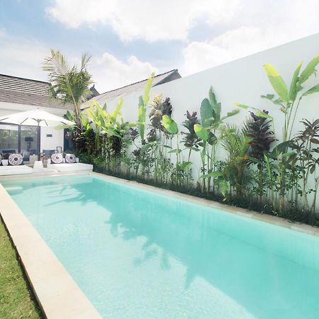 Jungle'S Door Ubud By Love Is Simple Exterior foto